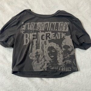 SHEIN Black Graphic Crop Top